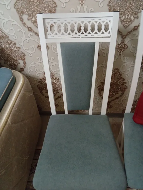 Mebel ugalok divanlar va 10ta stul 2ta stol — фото 2