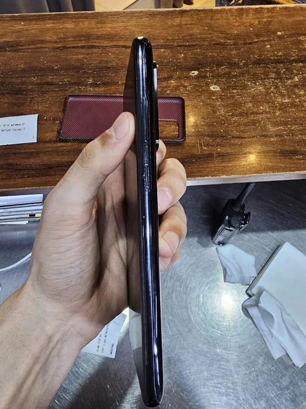 Samsung galaxy s20 ultra 5g korea sotiladi 7
