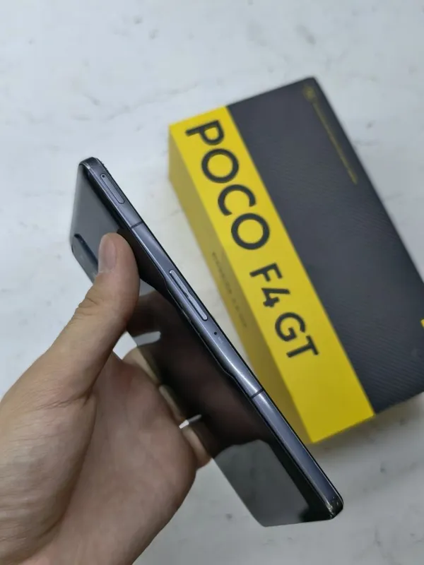 Poco F4 GT 128Gb Sotlad 4 Poco F4 GT 128Gb Sotlad 4