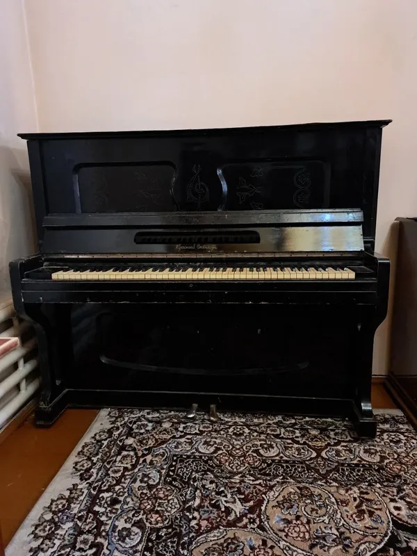 Pianino Красный Октябрь 1 Pianino Красный Октябрь 1