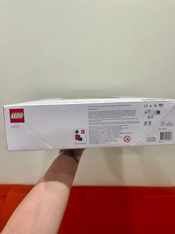 LEGO Editions - Официальный трофей FIFA World Cup 3 LEGO Editions - Официальный трофей FIFA World Cup 3