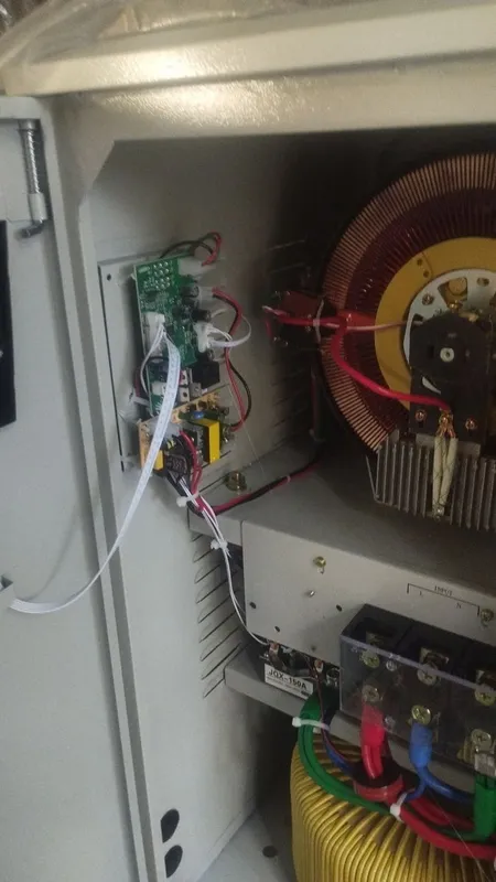Toshkentda 30 KVA latrli kuchlanish stabilizatori 4 Toshkentda 30 KVA latrli kuchlanish stabilizatori 4