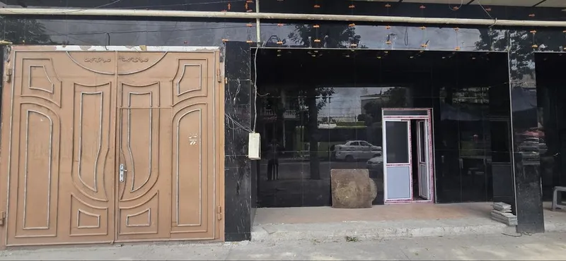 Noturar, Birinchi liniyada — Sotiladi 1