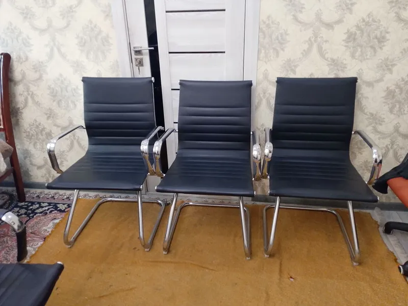 Kreslolar sotiladi 6 dona. Donasi 350,000 dan — фото 1
