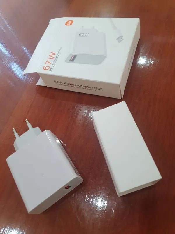Xiaomi 67W Быстрое зарядное устройство 3 Xiaomi 67W Быстрое зарядное устройство 3