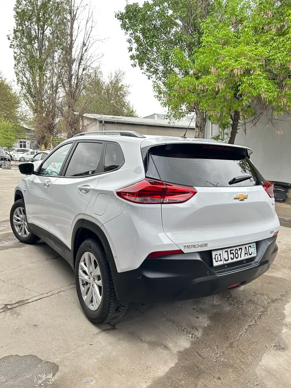 Tracker LTZ. PROBEG 115000. KRASKA TOZA. 2023 YIL 4 Tracker LTZ. PROBEG 115000. KRASKA TOZA. 2023 YIL 4