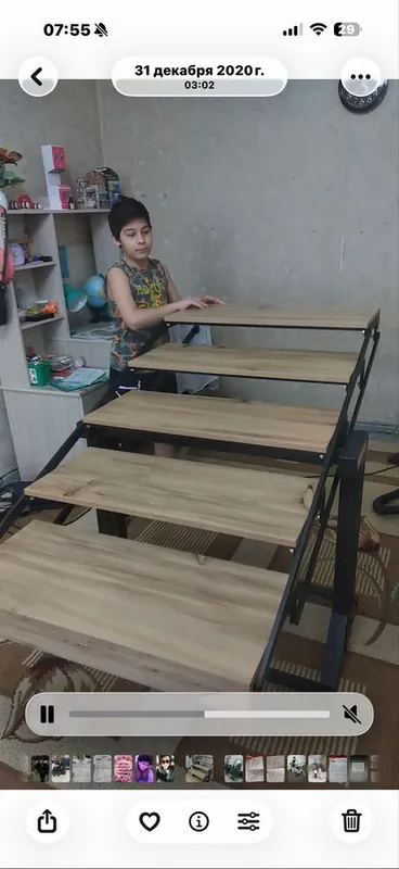 Стол на 6 персонала продаю 2