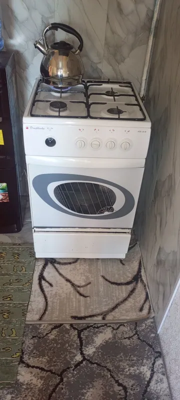 Gaz plita sotiladi