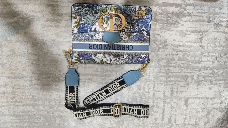 Dior sumka