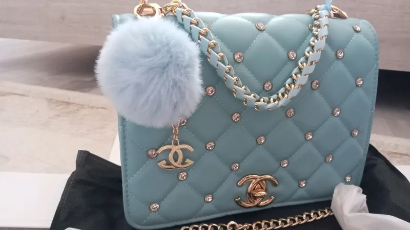 Сумка женская брендовая Chanel 1