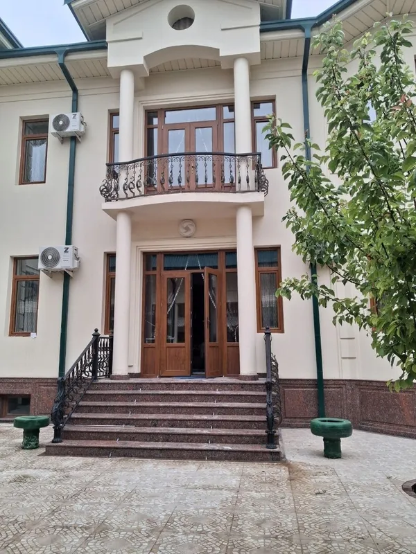 Срочно сдается 2х этажный дом, Регистан,Пенджикентская — фото 1