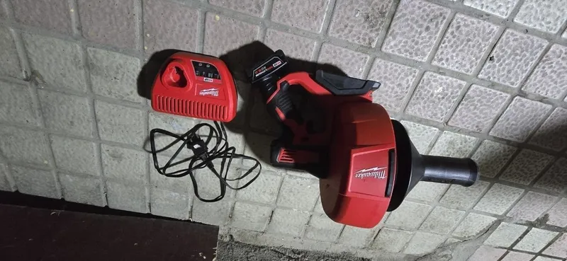 Milwaukee m12 model — фото 2