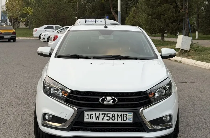 Lada Vesta 2020 1.6 mexanika luxe prestige 1 Lada Vesta 2020 1.6 mexanika luxe prestige 1
