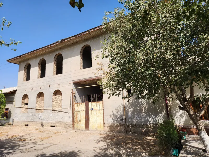 Hovli sotiladi juda yaxshi qurilgan — фото 1