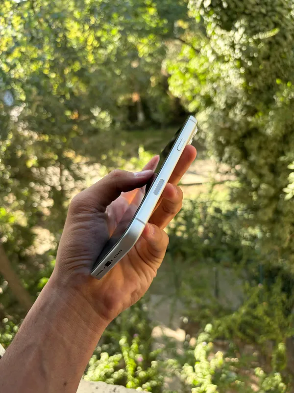 iphone 17 pro max silver 1trb 3 iphone 17 pro max silver 1trb 3