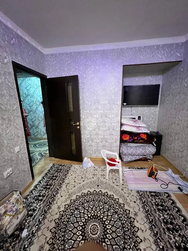 Qarshi shahrida sharoitlari zo'r 2 xonali uy sotiladi — фото 1