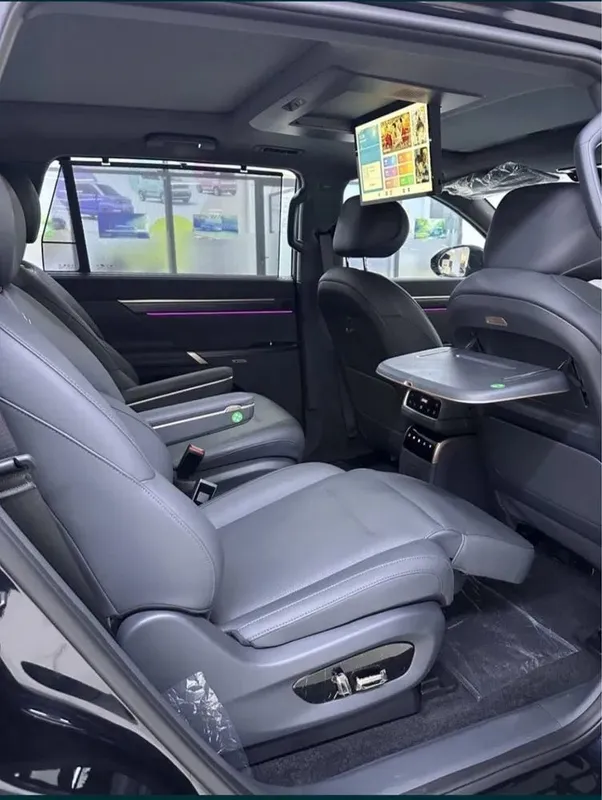 Vip Taxi xizmati. Вип такси на комфортабельном автомобиле — фото 2