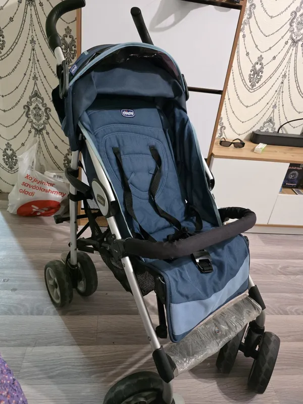 Продам коляску Chicco multiway