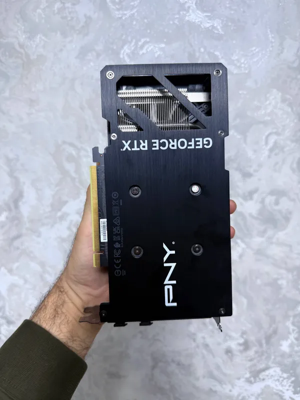 PNY RTX 4060 videokartasi 3