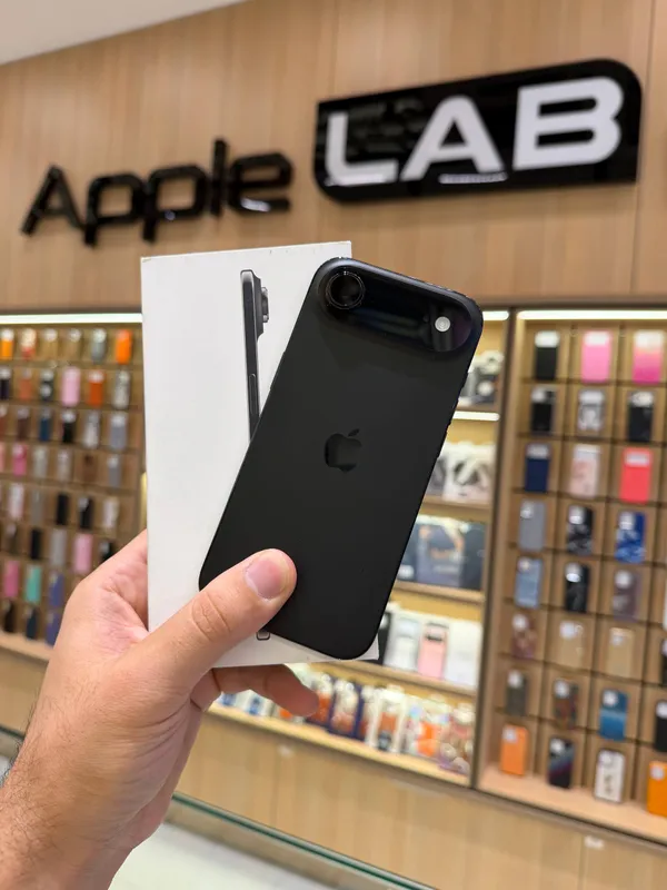 iPhone 17 Air iPhone 17 Air