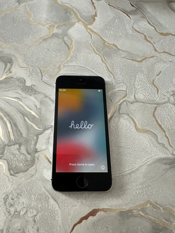 İphone 5 SE Yomkist 100% — фото 1