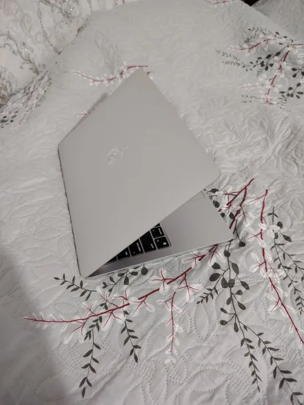 Makbook Pro M1 3