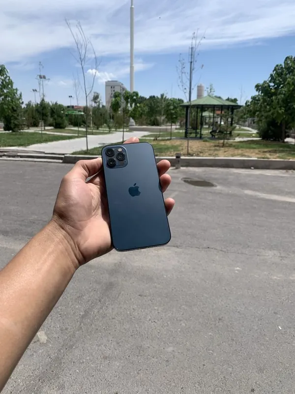 Iphone 12 pro KHA 256 xotra 72% yomkst 1