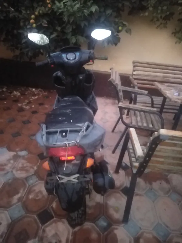 skutr sotiladi benzinda yuradi holati yaxwi 3 skutr sotiladi benzinda yuradi holati yaxwi 3