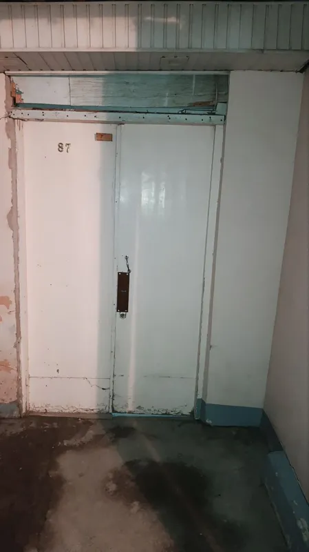 Участок напротив базар Чорсу 3