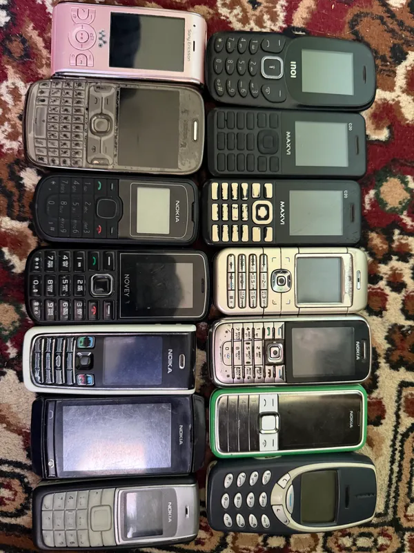 Knopkali telefonlar — фото 6