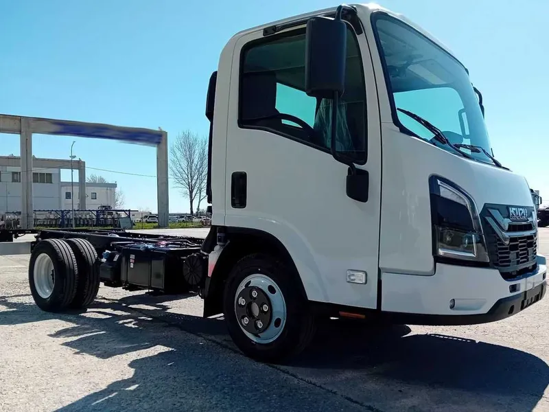 Шасси грузовик Isuzu M21 4 Шасси грузовик Isuzu M21 4