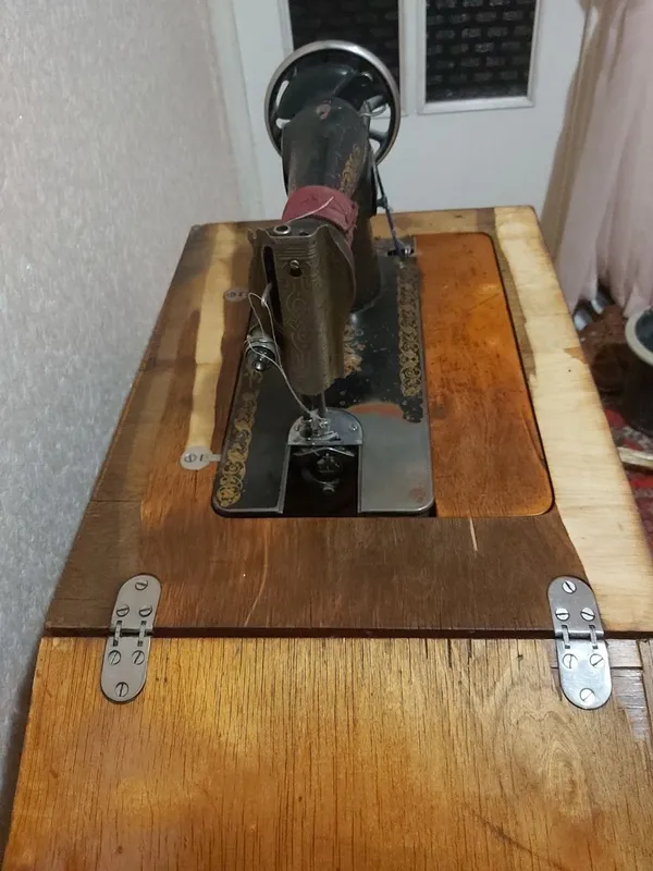 Кадимги тикув машинкаси 3