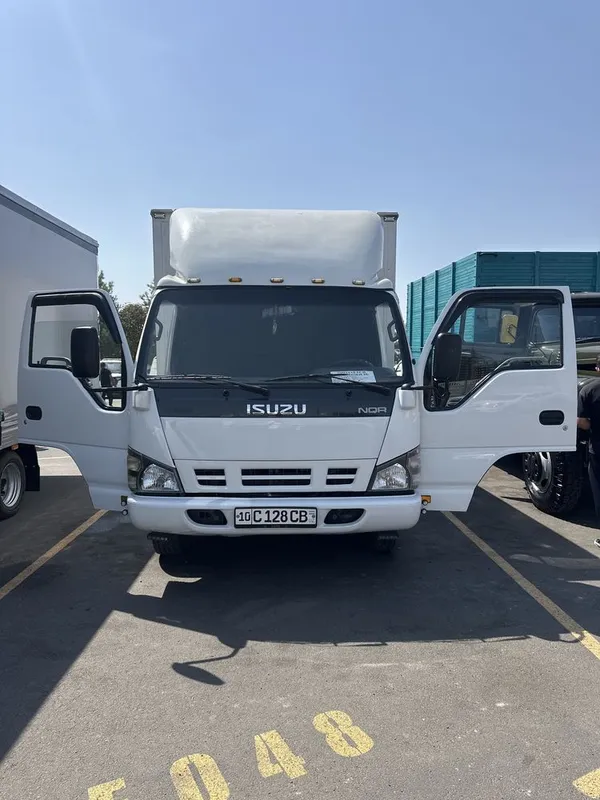 Isuzu 5 tonnali nqr71 2 Isuzu 5 tonnali nqr71 2