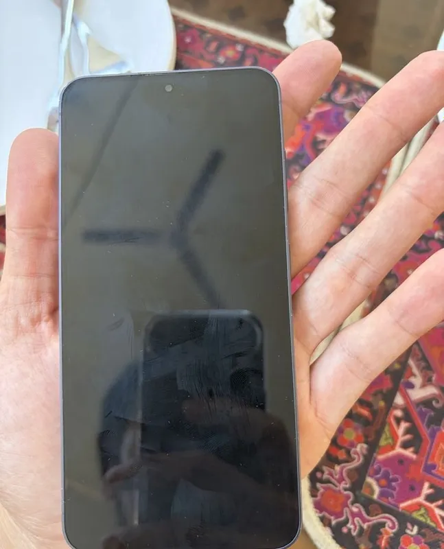 Samsung S25 в хорошем состоянии 2 Samsung S25 в хорошем состоянии 2