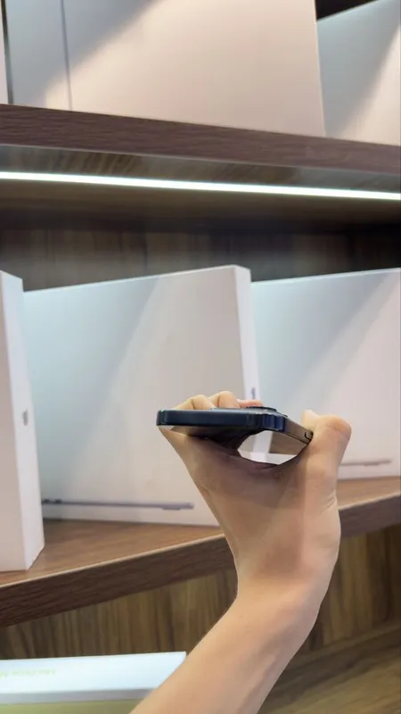 iphone 15 pro naxtka 6