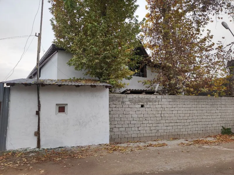 Uchtepa tumani Temir bozor orqasi 2
