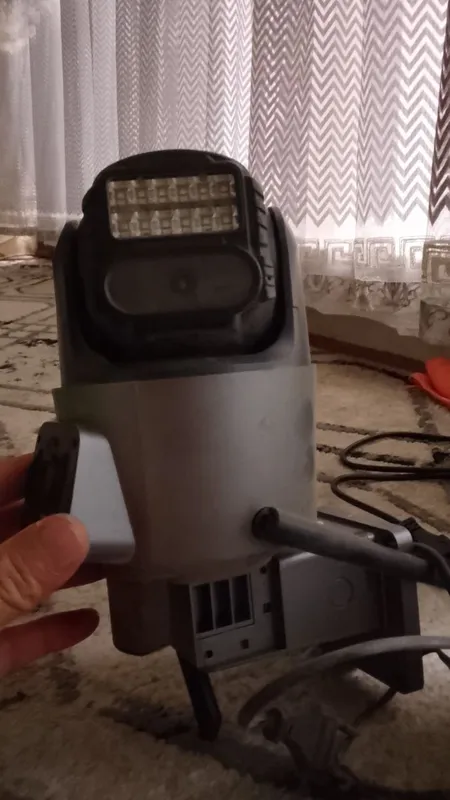 Video kamera bor 2
