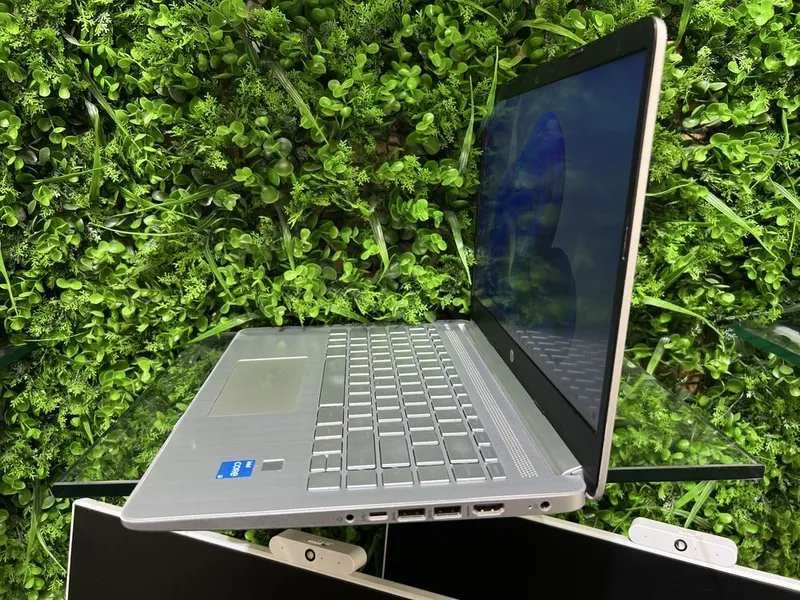 Hp core i3 yangi avlod ixchamidan 14 lik 2 Hp core i3 yangi avlod ixchamidan 14 lik 2