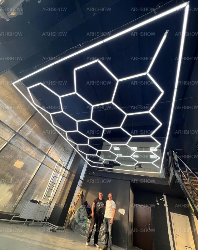 Монтаж LED освещения соты в любых помещениях — фото 2