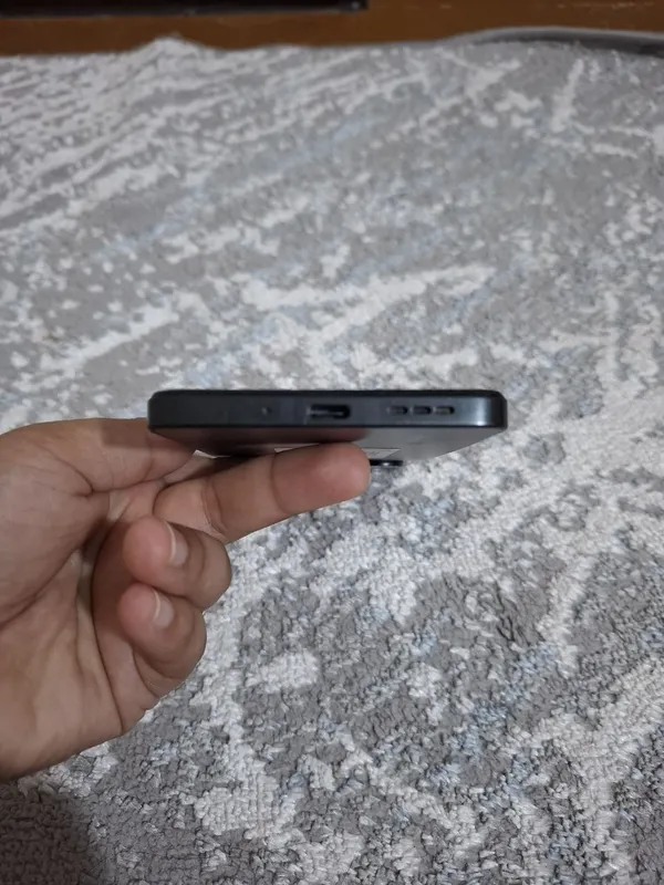 RedMi 13C karobka dakument bor 2 RedMi 13C karobka dakument bor 2