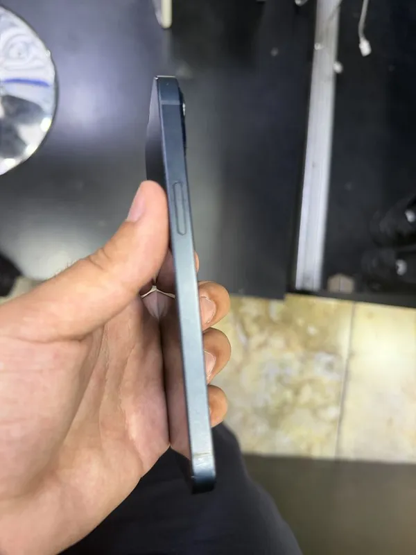 Iphone 13 midnight 128 5 Iphone 13 midnight 128 5