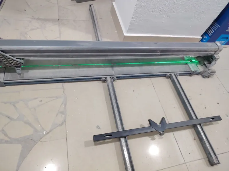 Kafel kesgich o‘lchami 1,20, b/u, narxi 3 500 000 so‘m 1