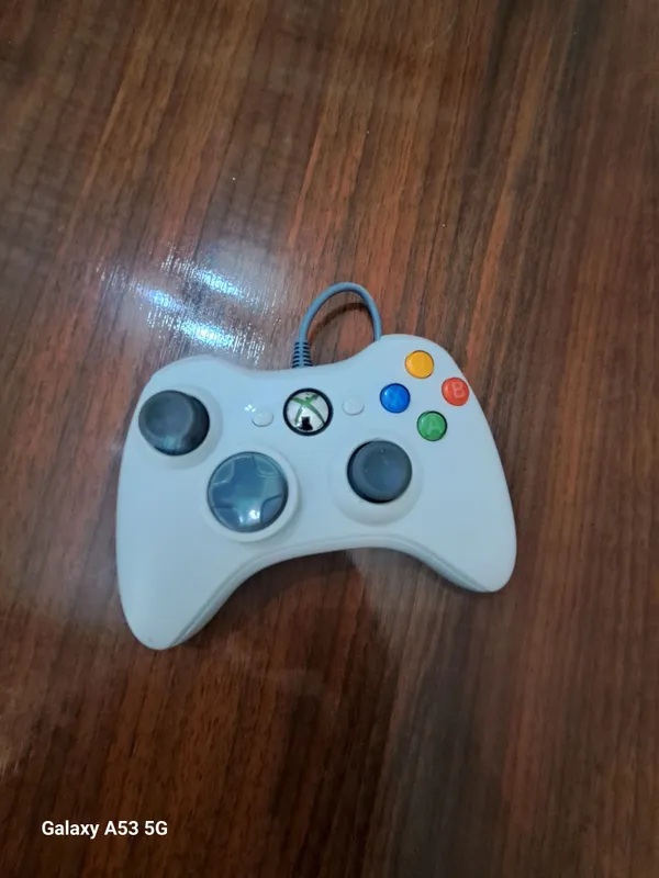 Джойстик Xbox 360 Джойстик Xbox 360