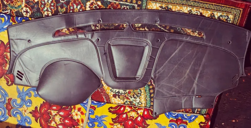 Kobaltga tarpedasiga chexol charm