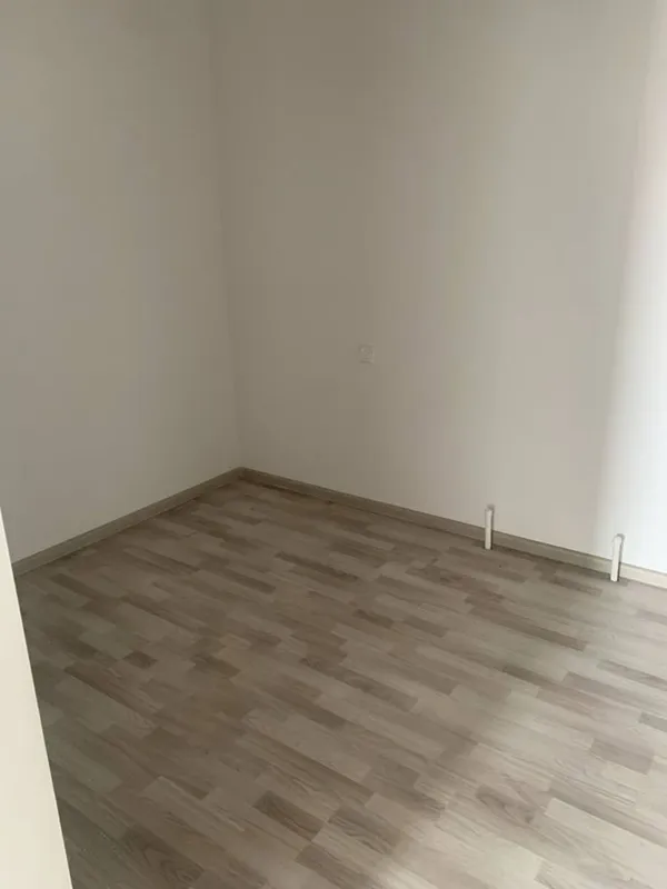 Dom sotiladi 78kv 5