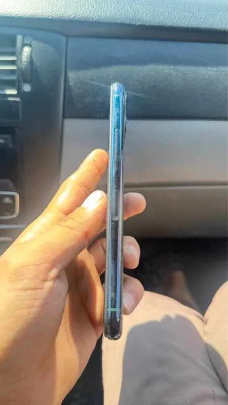Iphone 11 pro green 64 gb sotiladi sr 5 Iphone 11 pro green 64 gb sotiladi sr 5