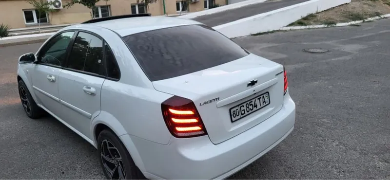 Lacetti 1.6 сотилади 5