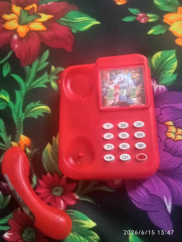 Bolalar uchun o'yinchoq telefoncha — фото 1