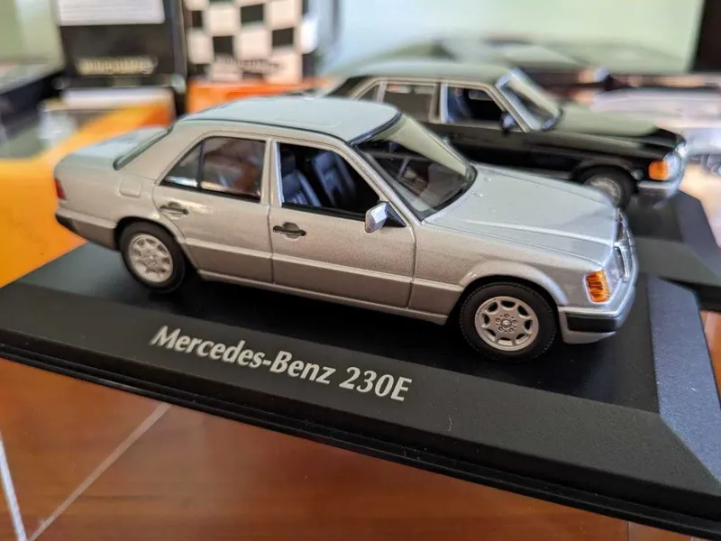 Модели Mercedes-Benz в масштабе 1:43