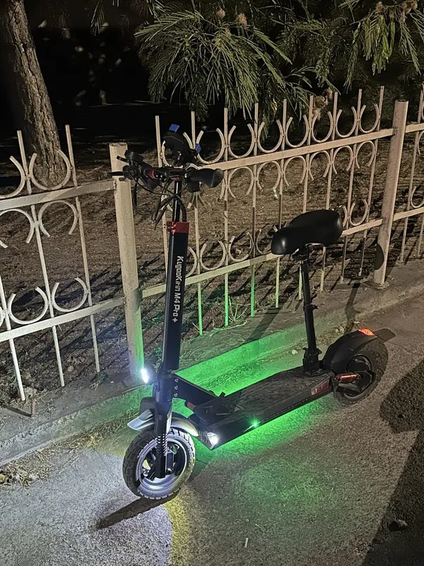 Elektrosamokat Kugoo Kirin M4 pro plus sotiladi.Holati Ideal 1 Elektrosamokat Kugoo Kirin M4 pro plus sotiladi.Holati Ideal 1